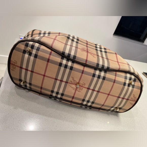 Bags - Picture 5 of 5